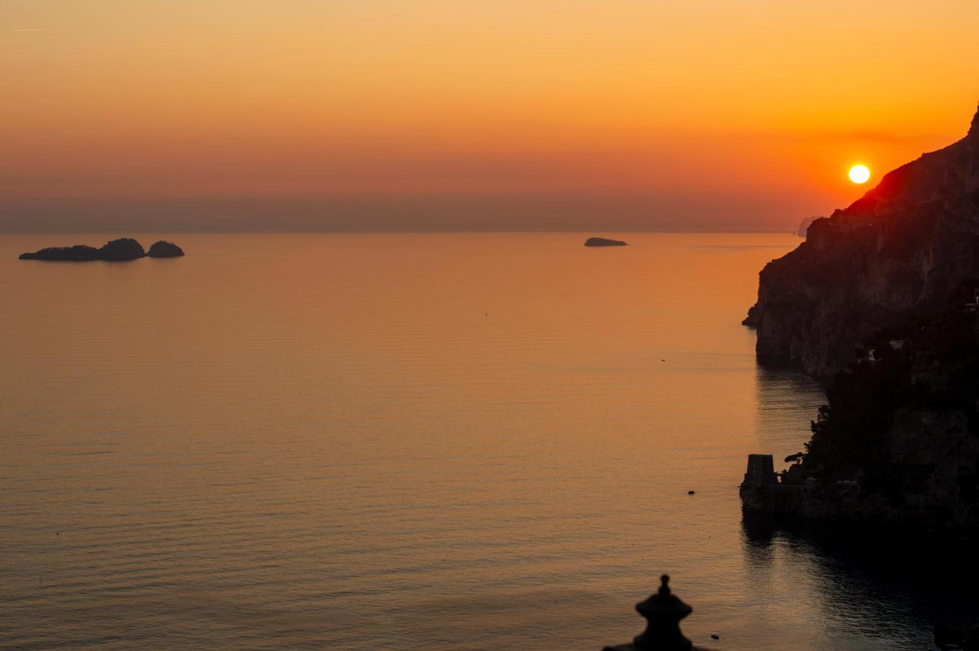 Aria Di Mare,Near Elevator, Few Steps, Parking, Garden Apartment Positano Exterior foto