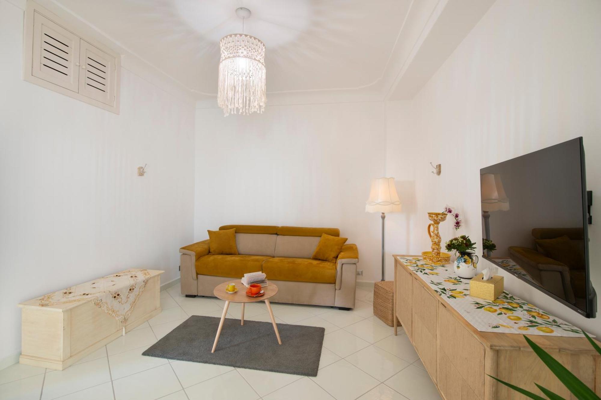 Aria Di Mare,Near Elevator, Few Steps, Parking, Garden Apartment Positano Exterior foto